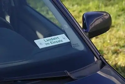 Neuheit Schild "Landwirt im Einsatz"