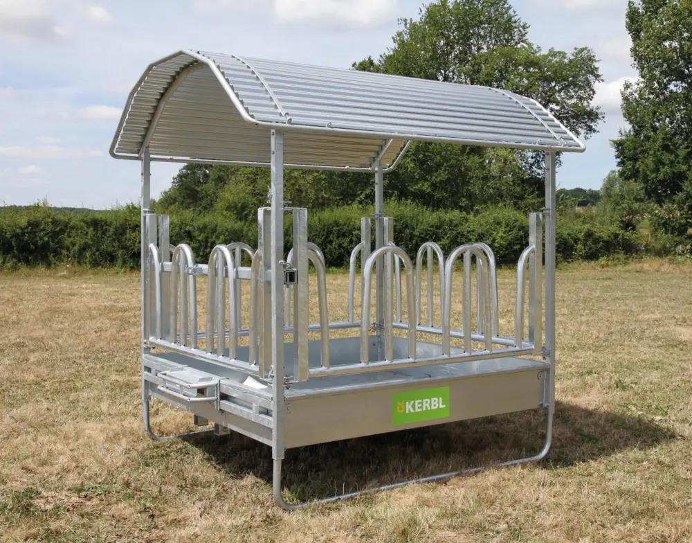 Markenware Viereckraufe mit Palisadenfressgitter