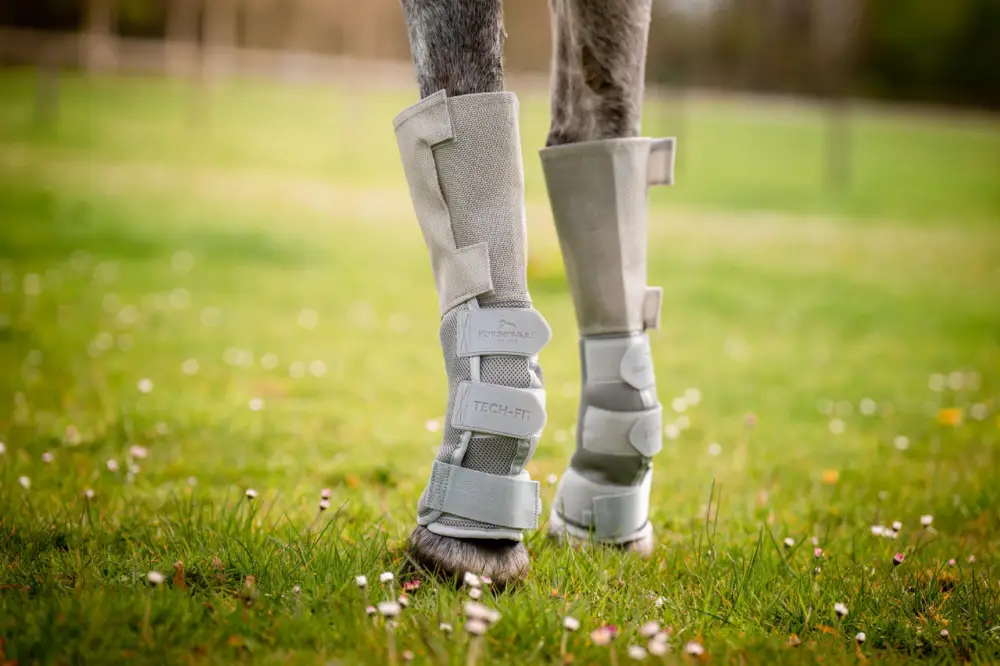 Horseware Rambo Tech-Fit Flyboot silver, Full Letzte Chance