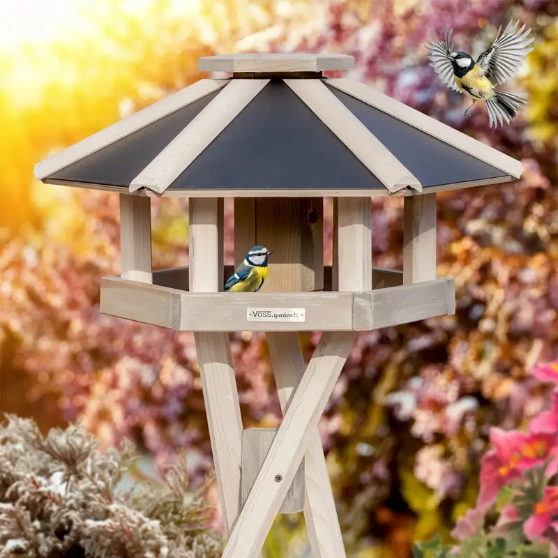VOSS.garden "Norje" - hochwertiges Vogelhaus mit Kreuzstandfuß, weiß Rabatt