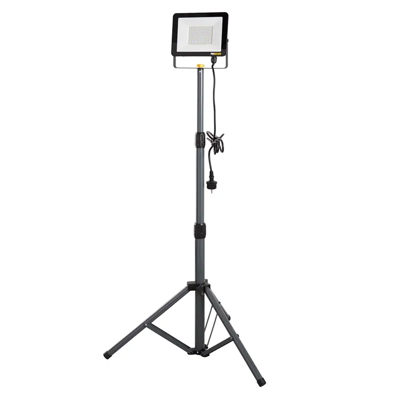 LED-Arbeitsleuchte mit Stativ 50 Watt - Baustrahler, 2400 Lumen, 3000K, IP65 Preis Gesenkt