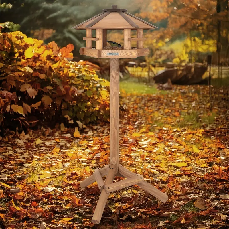 VOSS.garden Vogelhaus "Borg" mit Ständer, sechseckiges Holzdach, braun, 123cm Preis Gesenkt
